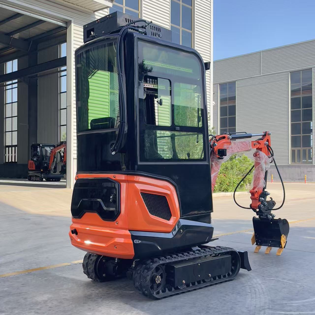 1,2-тонный экскаватор