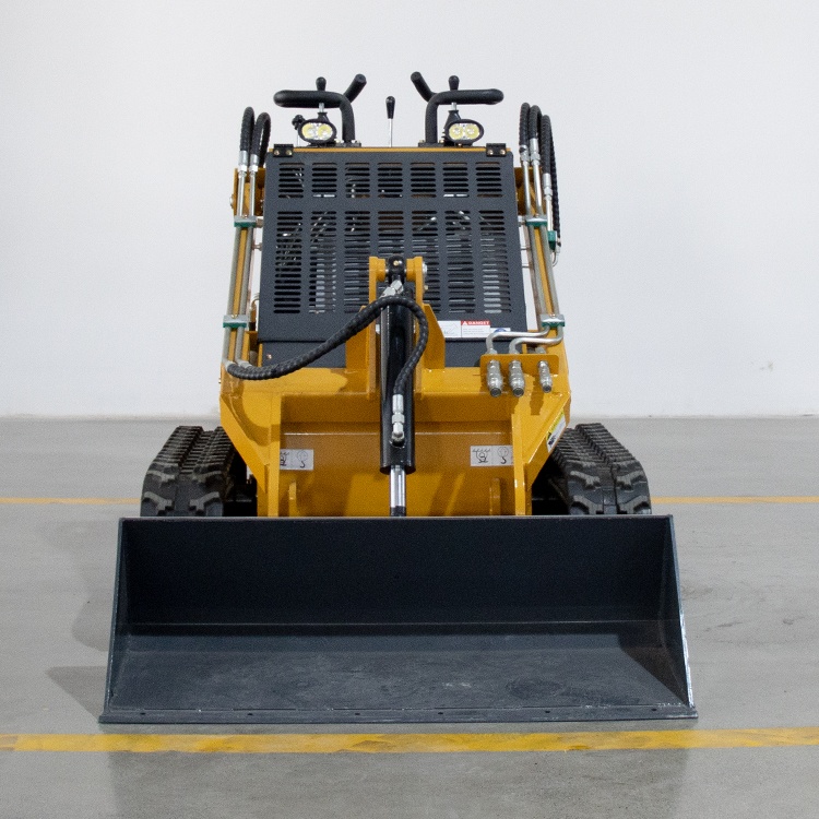 Мини-погрузчик с бортовым поворотом 500 кг