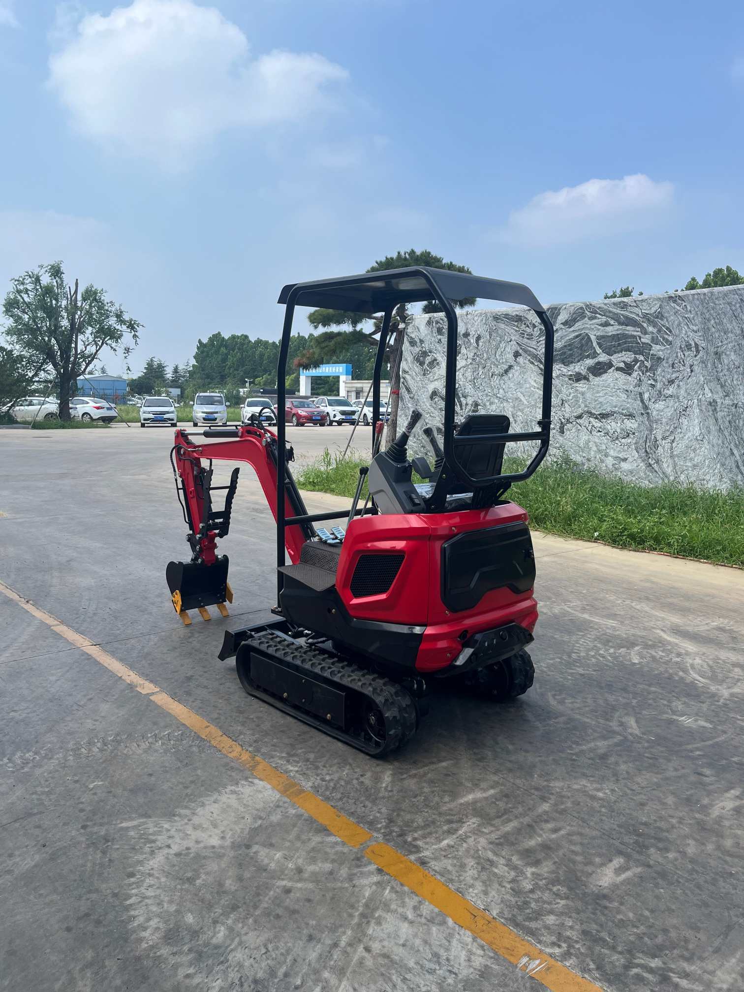 Мини-экскаватор 1,2 тонны