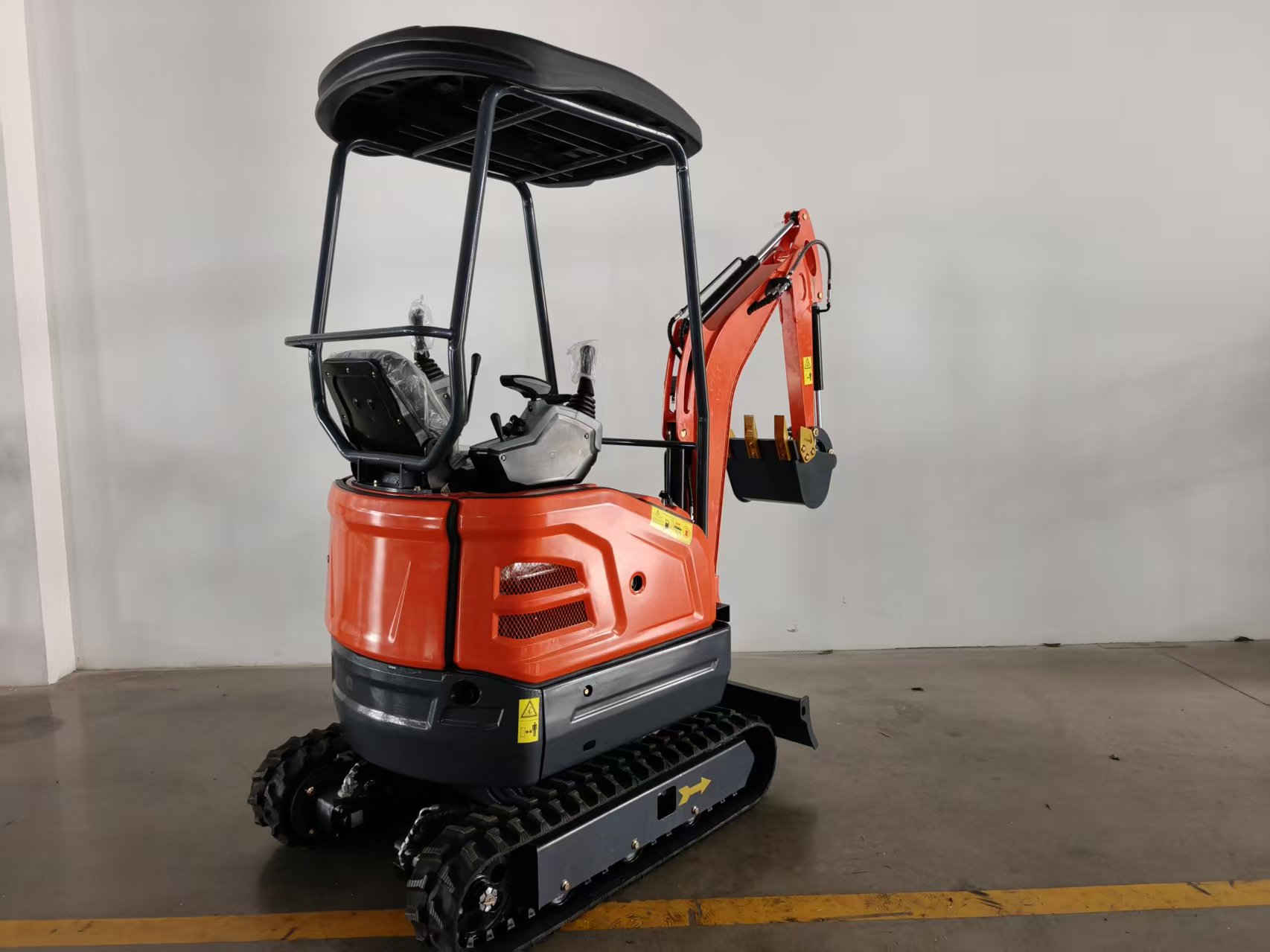 2-тонный мини-экскаватор