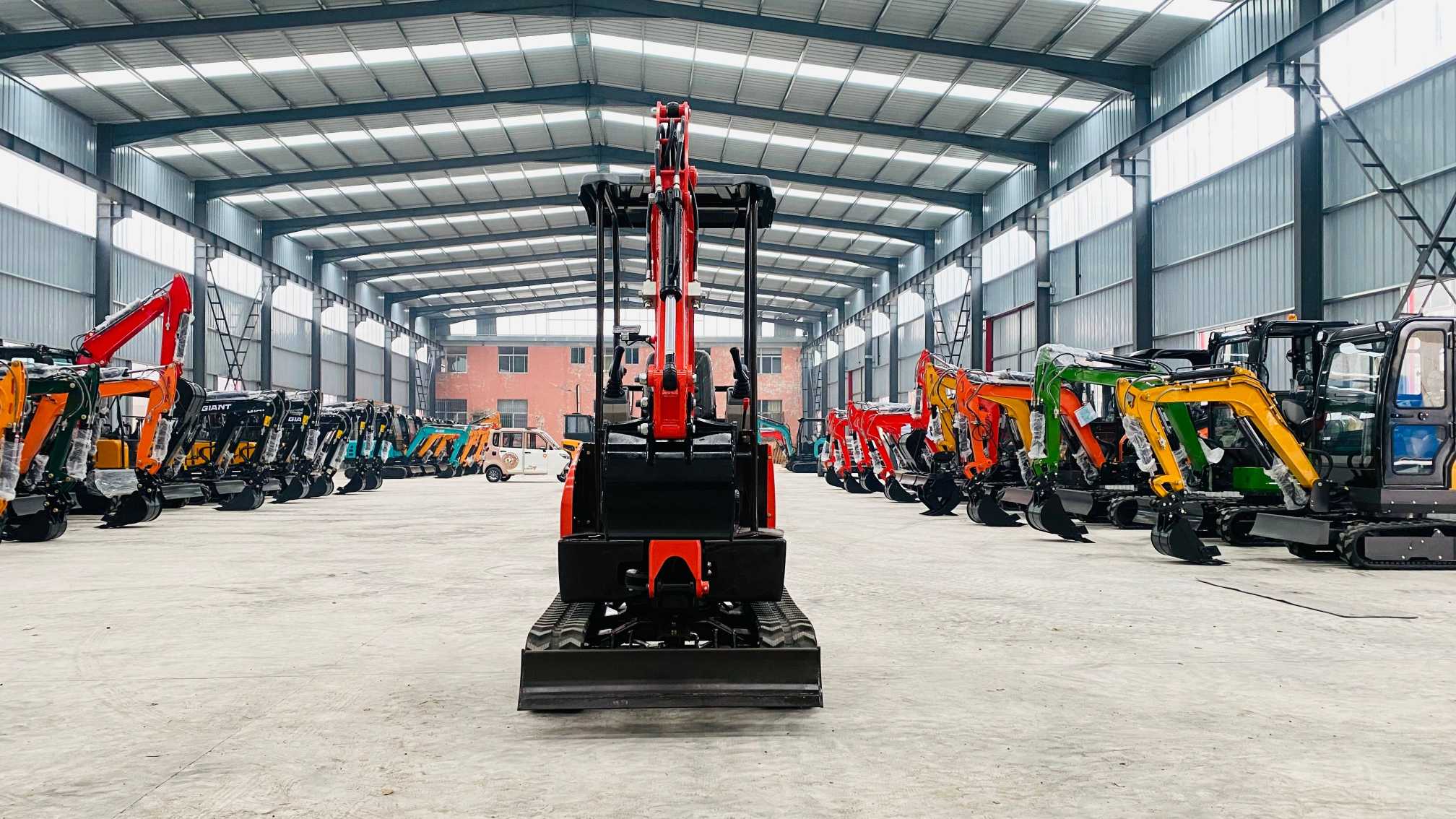 Мини-экскаватор 1,8 тонны